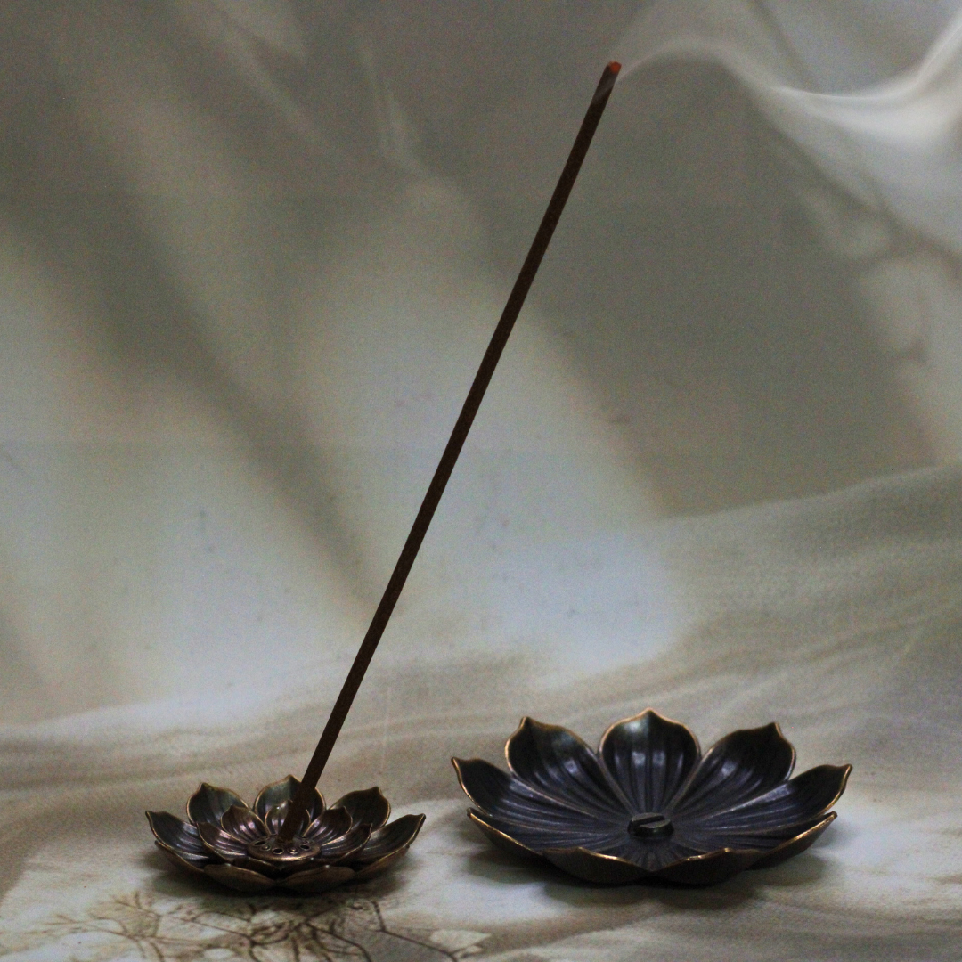 Magik Metal Incense Holder – Mystical Design with Removable Base