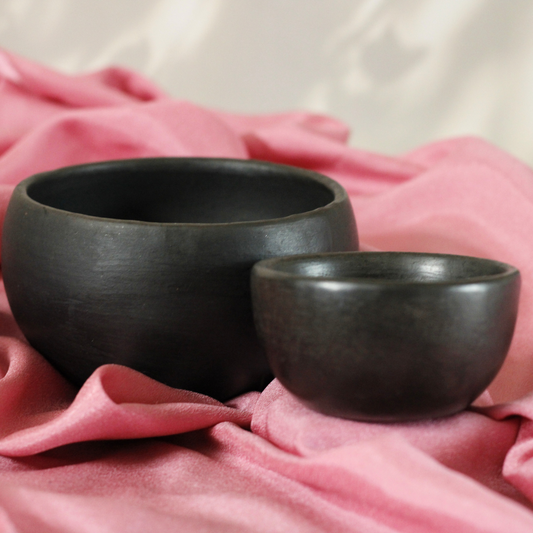 Longpi Real Earth Bowls for Rituals – Handcrafted Clay Bowls for Spiritual Ceremonies