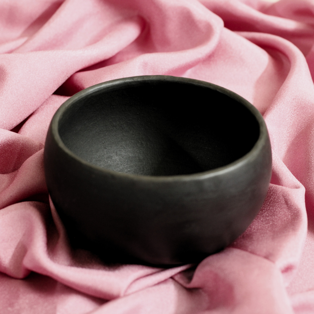 Longpi Real Earth Bowls for Rituals – Handcrafted Clay Bowls for Spiritual Ceremonies